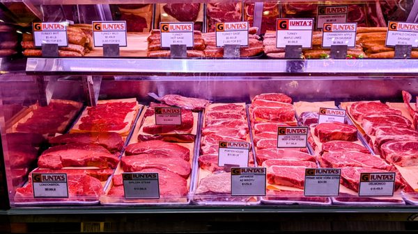 Giunta's Prime Shop by null