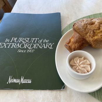 Mariposa - New American Near Me - Honolulu, Hawaii