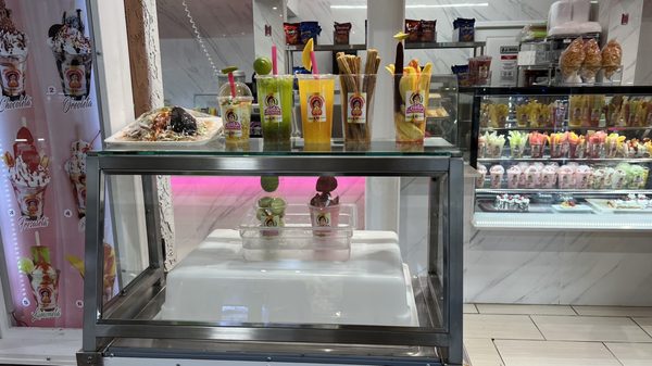 Michoacana Gourmet - Plaza Fiesta #1 by null