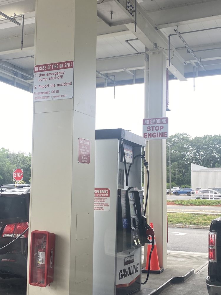 COSTCO GAS Updated October 2024 11 Newbury St, Danvers