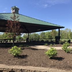 Veterans Park - Reservable shelter.