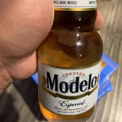 Modelo Especial 12 Pack 12 oz Bottles