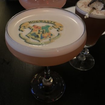 Dutch Freds - Cocktail Bars Near Me - New York, New York