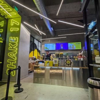 Sunright Tea Studio - U District - Counter to grab your drink once they call your number - Bubble Tea Near Me - Seattle, Washington