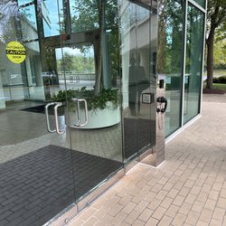 TOMICS Medical - Building Front Entrance