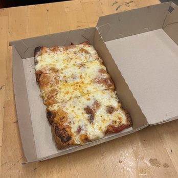 Triple Beam Pizza - Single slice cheese - Pizza Near Me - Los Angeles, California Triple Beam Pizza - Single slice cheese - Pizza Near Me - Los Angeles, California