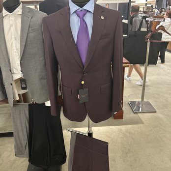 Dillard's - Department Stores Near Me - Orlando, Florida