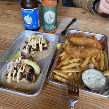 Hook Fish - Rockfish tacos and lingcod fish and chips - Seafood Near Me - San Francisco, California