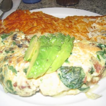 Don's Country Kitchen - Don's Omelette: Mushrooms, Spinach, Monterrey Jack Cheese, and Avocado. - Breakfast & Brunch Near Me - Carlsbad, California