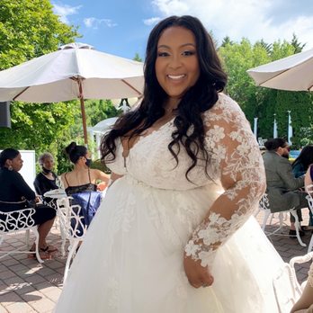 Venchy Couture - Wedding dress - Bridal Near Me - Deerfield Beach, Florida