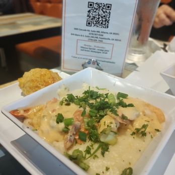 Gochas Breakfast Bar | Cascade - Shrimp and grits with hollandaise sauce and honey biscuit on the side. - Wine Bars Near Me - Atlanta, Georgia Gochas Breakfast Bar | Cascade - Shrimp and grits with hollandaise sauce and honey biscuit on the side. - Wine Bars Near Me - Atlanta, Georgia