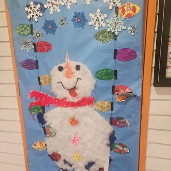Next Generation Montessori School - One of the many cute door-decorating projects they do throughout the year. - Preschools Near Me - Glendale, California Next Generation Montessori School - One of the many cute door-decorating projects they do throughout the year. - Preschools Near Me - Glendale, California