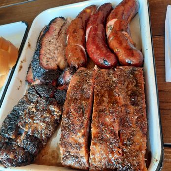 Burnt Bean- Seguin - Close up of the meats - Barbeque Near Me - Seguin, Texas Burnt Bean- Seguin - Close up of the meats - Barbeque Near Me - Seguin, Texas