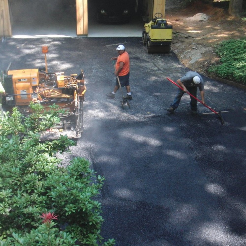 Dan Malloy Paving, Inc - New Driveway being layed - General Contractors Near Me - Downingtown, Pennsylvania Dan Malloy Paving, Inc - New Driveway being layed - General Contractors Near Me - Downingtown, Pennsylvania