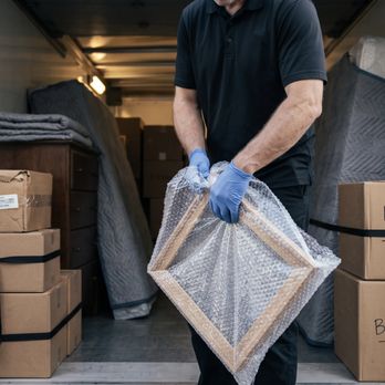 Red Leaf Moving - Movers Near Me - Edmonton, Alberta Red Leaf Moving - Movers Near Me - Edmonton, Alberta