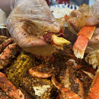 Bubbas Crab House - Crawfish & Snow crab leg - Cajun/Creole Near Me - Rowland Heights, California Bubbas Crab House - Crawfish & Snow crab leg - Cajun/Creole Near Me - Rowland Heights, California