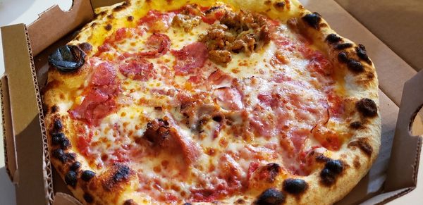 La Pizzaiolle (Ville Mont-Royal) by null