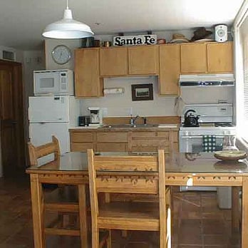 Taos Mountain Inn - Suite 4 kitchen - Hotels Near Me Taos Mountain Inn - Suite 4 kitchen - Hotels Near Me