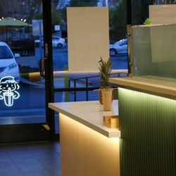 Jam Jam Tea Lab - Interior
