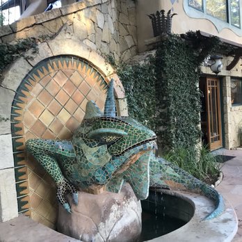 Emerald Iguana Inn - Hotels Near Me - Ojai, California