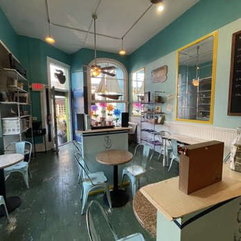 1842 Daily Grind & Mercantile - Coffee & Tea Near Me - Cedar Key, Florida