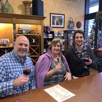 D'Vine Wine - Us - Wineries Near Me - Granbury, Texas