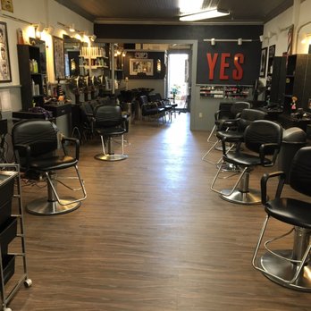 Mane Street - Hair Salons Near Me - Hudson, New York