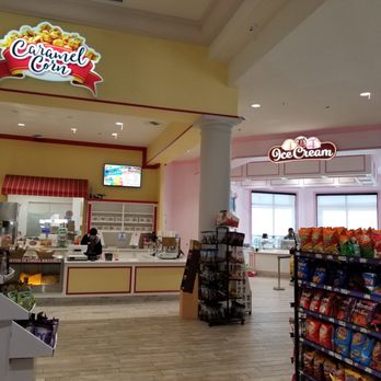 EddieWorld - Caramel corn and Ice cream - Service Stations Near Me - Yermo, California