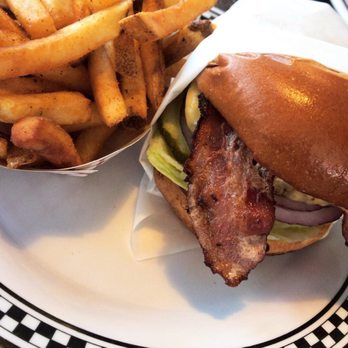 Cool Cat Cafe - American Near Me - Pismo Beach, California