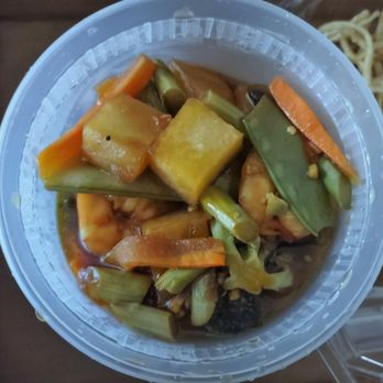 Modern China - overcooked shrimp and veggies for "Hong Kong crispy" noodles - Chinese Near Me - Walnut Creek, California Modern China - overcooked shrimp and veggies for "Hong Kong crispy" noodles - Chinese Near Me - Walnut Creek, California