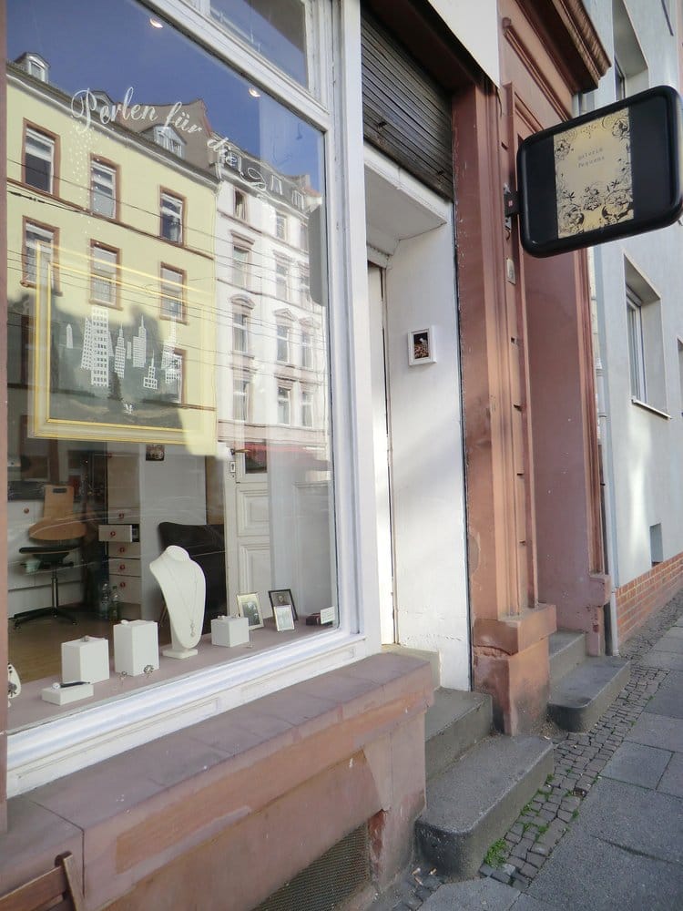 GALERIA PEQUENA Eckenheimer Landstr. 57 b, Frankfurt am Main, Hessen
