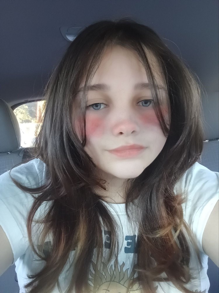 Belle La Vie Salon & Spa Logo