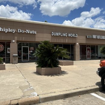 Dumpling World - Exterior - Chinese Near Me - Sugar Land, Texas Dumpling World - Exterior - Chinese Near Me - Sugar Land, Texas