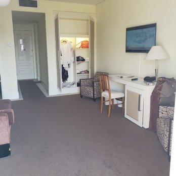 Curia Palace - Large rooms for about $20.00 more. - Hotels Near Me - Anadia, 01