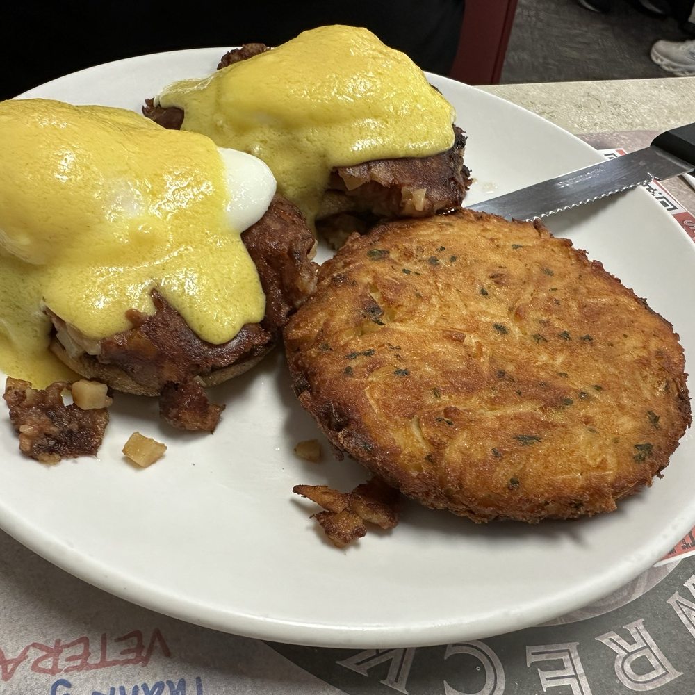 Breakfast Station - irish benedict - Diners Near Me - Crystal River, Florida Breakfast Station - irish benedict - Diners Near Me - Crystal River, Florida
