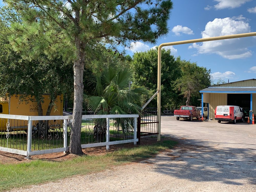 rodriguez-auto-repair-updated-april-2025-28410-fm-2920-rd-waller