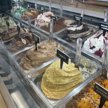 Lucciano's - Gelato Near Me - Orlando, Florida