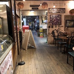 Manny’s Cafe