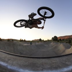 Steen Sports Park - Several fun bowls. Drove here from Argentina just to ride the Johnson bowl. Don't know why they call it that