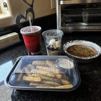 Oregano's - Pizza Near Me - Phoenix, Arizona