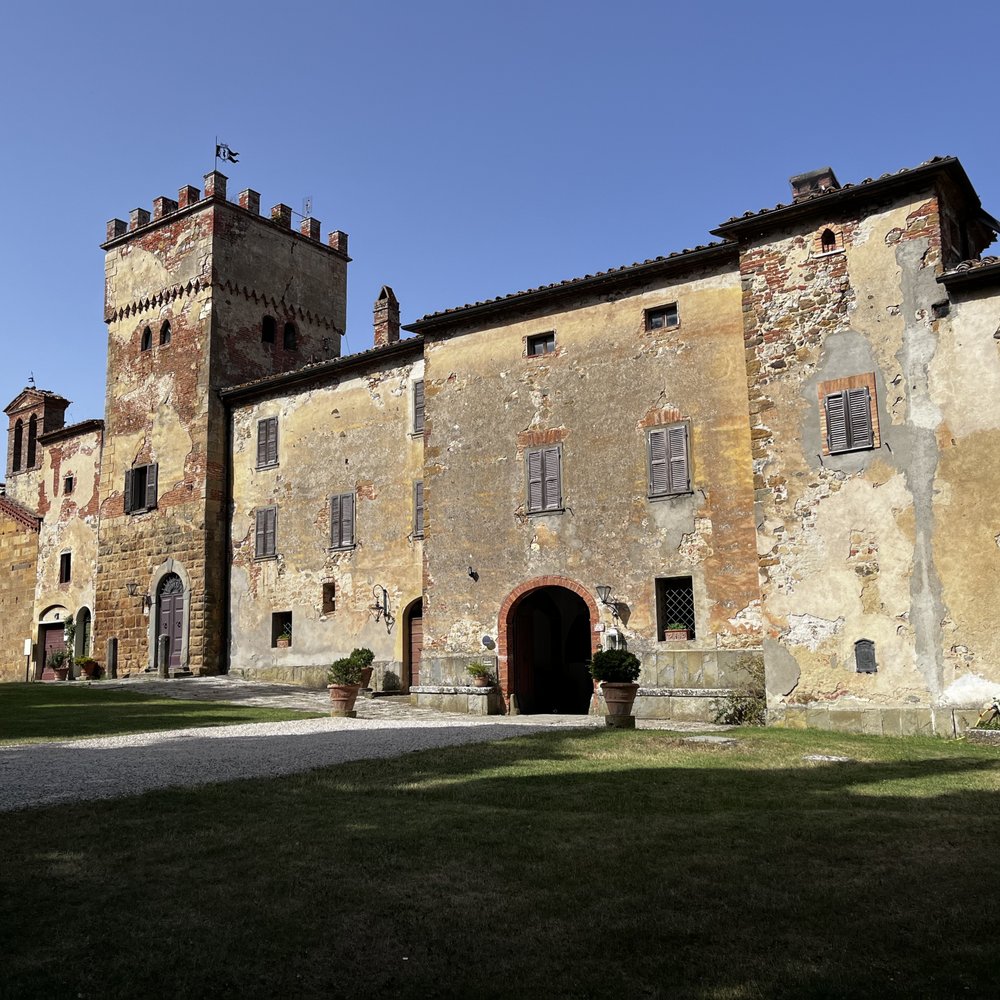 Abbadia Sicille - Abbadia Sicille entrance - Bed & Breakfast Near Me - Trequanda, SI