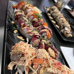 One19 North Main - Tuna Lover Maki Roll (8pc)/ Charlotte roll