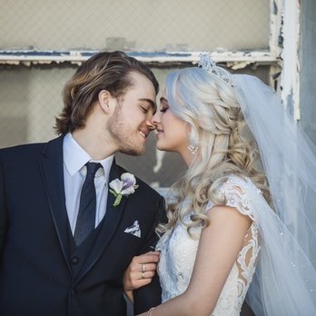 Refinery Salon - Wedding hair by Taylor Baker - Hair Stylists Near Me - O'Fallon, Illinois
