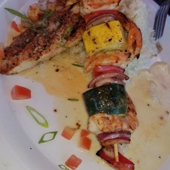 Bubba Gump Shrimp - Seafood trio - Seafood Near Me - Monterey, California