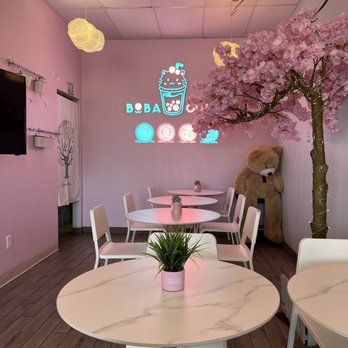 Boba CuCue - Sitting area - Bubble Tea Near Me - Gilbert, Arizona