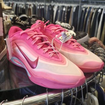 Buffalo Exchange - Shoes - Women's Clothing Near Me - San Diego, California