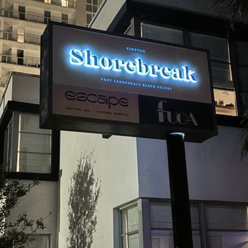 Escape Rooftop Bar - Bars Near Me - Fort Lauderdale, Florida