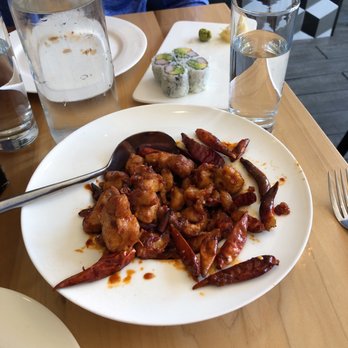 Little Wok - Chinese Near Me - Chicago, Illinois