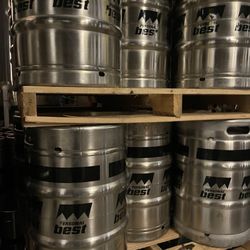 Personal Best Brewing - Really loved their logo and again the clean contemporary vibe