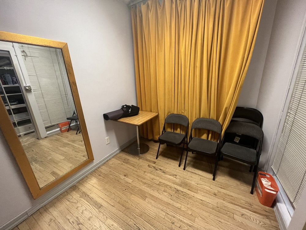 RIPLEYGRIER STUDIOS Updated September 2024 131 W 72nd St